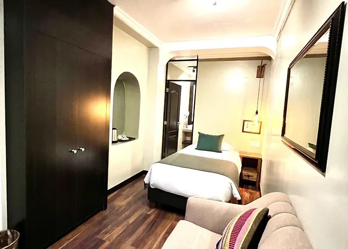R Y R Pardo Hotel